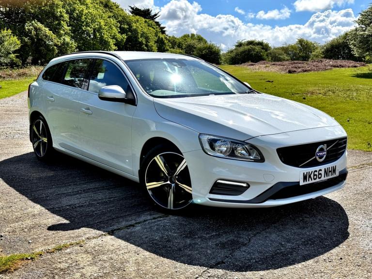 2016 Volvo V60 D2 [120] R DESIGN Nav 5dr ESTATE Diesel Manual