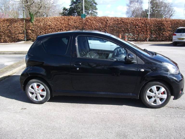 Aygo 1.0 petrol, £20 tax, MOT end November, 60 mpg.