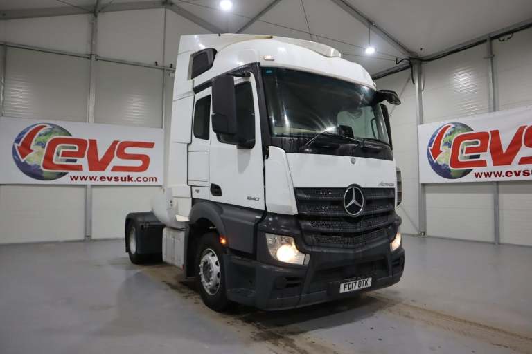 2017 (17 PLATE) Mercedes Benz ACTROS 1840 4x2 Euro 6 Tractor Units