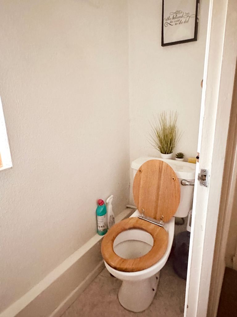 Double, furnished bedroom in Horfield