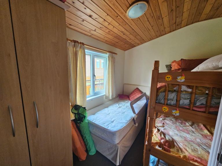 LOG CABIN OFF SITE SALE 3 BEDROOM TWIN LODGE 40FT X 20FT | 2006 EX PRIVATE OWNED