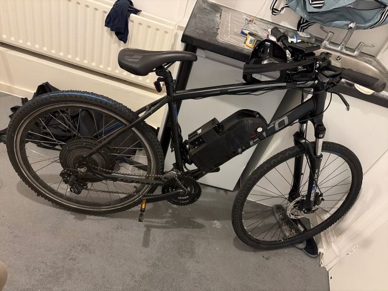 1500w Black Electric Bike with Battery Pack – Good Condition