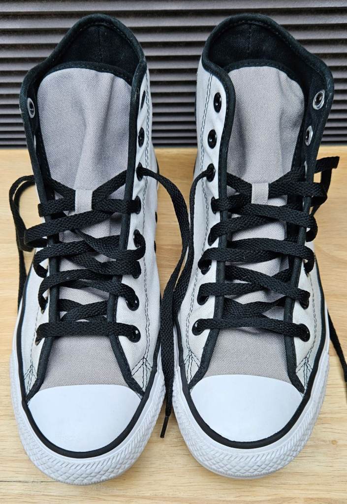 Unisex Converse All Star Hi Top Canvas Trainers, UK size 8, White / Grey.