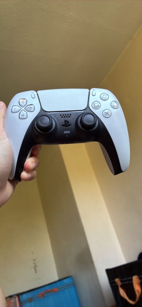 Ps5 white controller 