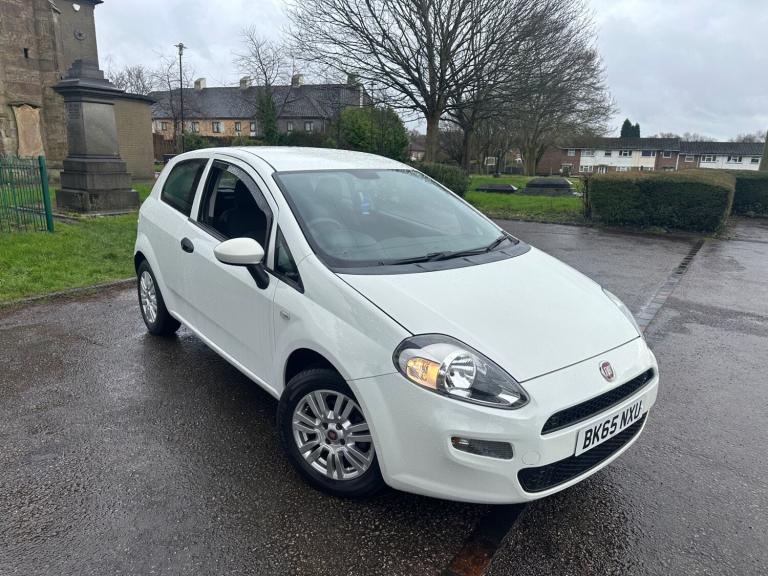 2015 Fiat Punto 1.2 Pop+ 3dr HATCHBACK Petrol Manual