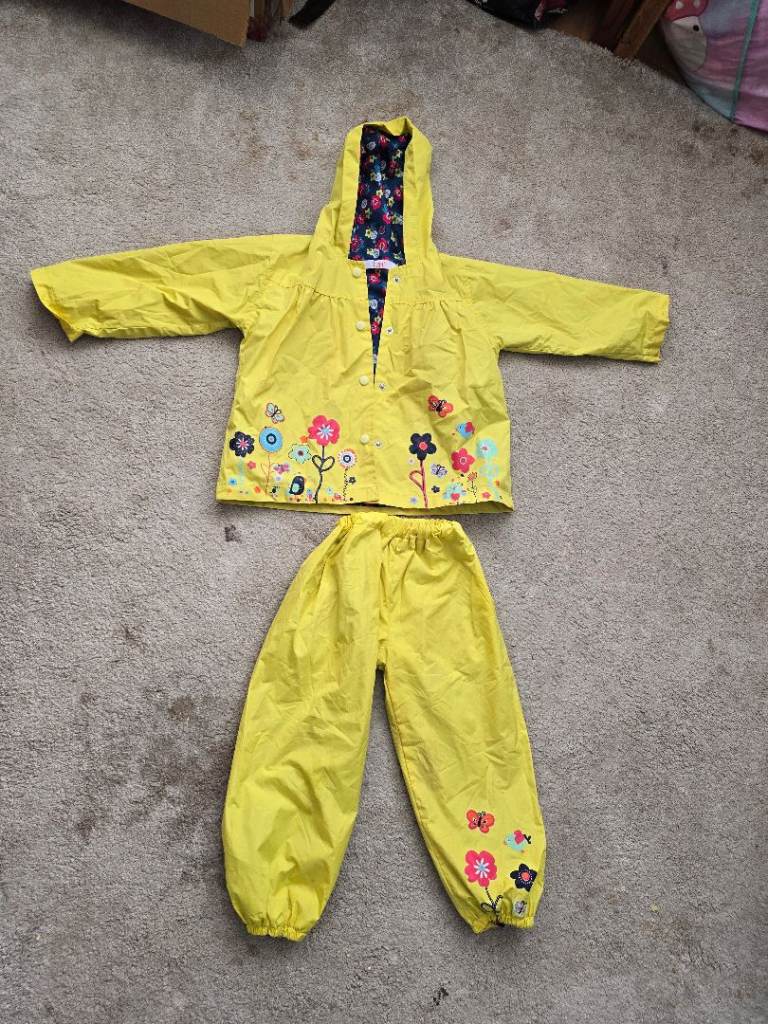 Kids Yellow Waterproof Jacket and Trousers Set 2-3 years old 