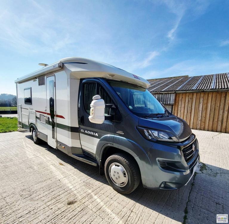 Adria Coral 670SLT Plus 2015 35k miles 3 berth 4 belts 