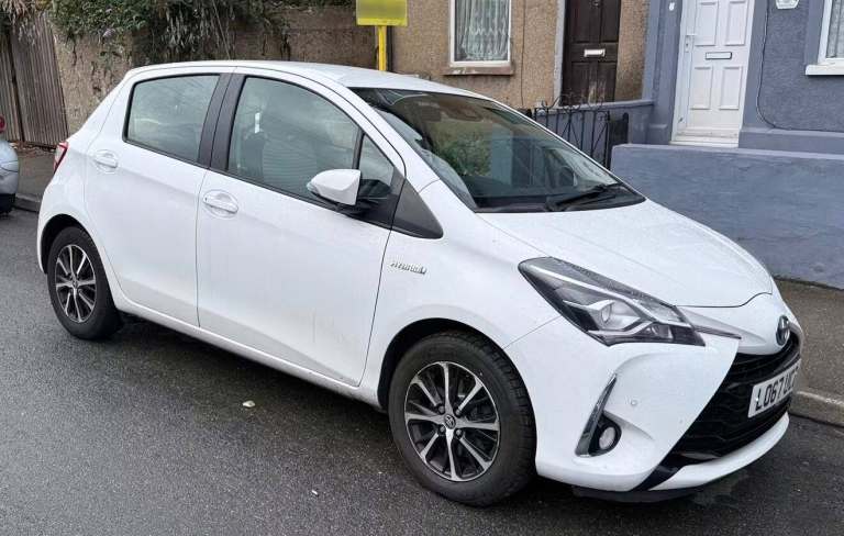 2018 Toyota Yaris 1.5 Hybrid Icon Tech 5dr CVT HATCHBACK PETROL/ELECTRIC Automatic