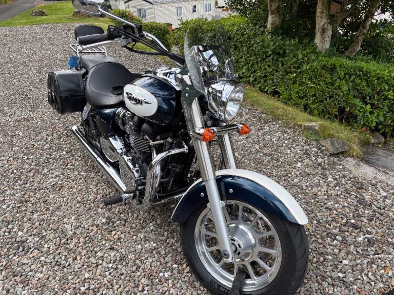 Triumph, Bonneville America LT 2011 