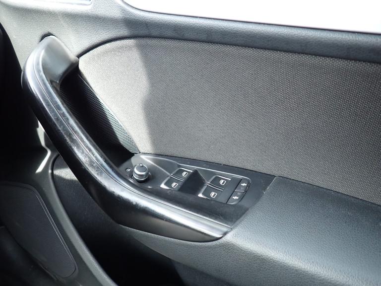 2015 Audi Q3 2.0 TDI SE SUV 5dr Diesel S Tronic quattro Euro 6 (s/s) (150 ps)