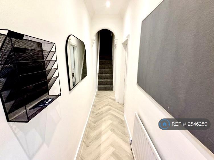 1 bedroom in Barthomley Road, Birches Head, ST1 (#2646260)