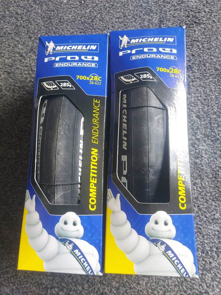 Michelin Pro 4 Endurance 700x28C Bike Tyre Pair New In Box
