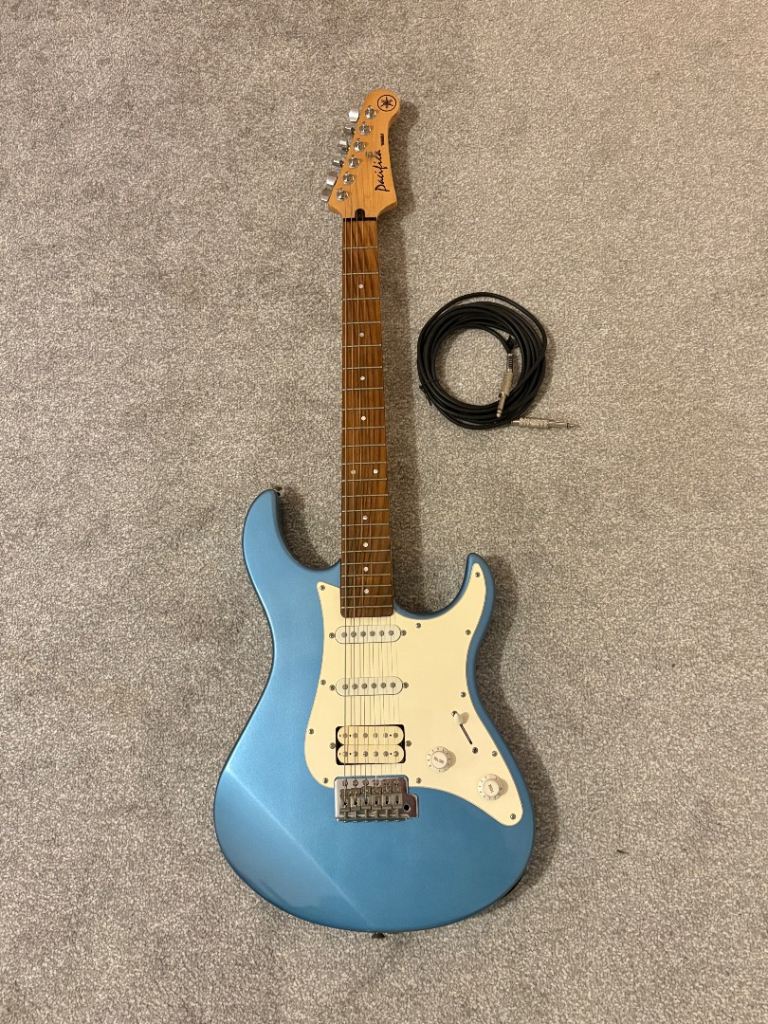 Yamaha Pacifica Electric Guitar with Marshall Amp Plus MANY EXTRAS