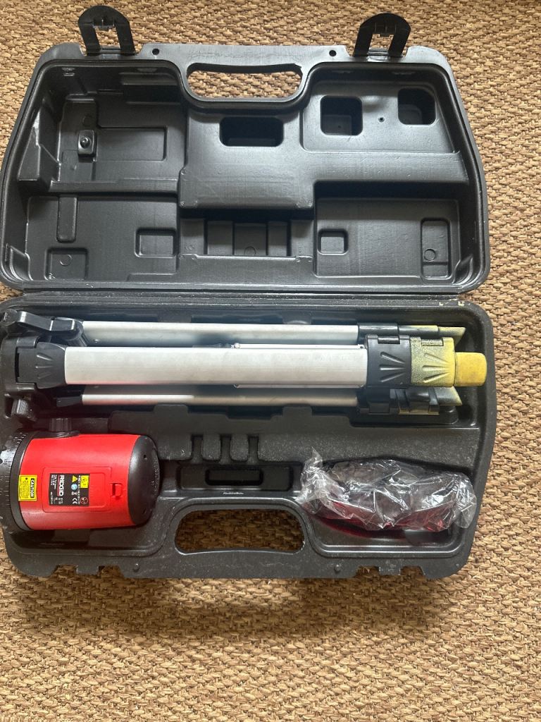 RIDGID Laser Level Kit with Tripod and Glasses