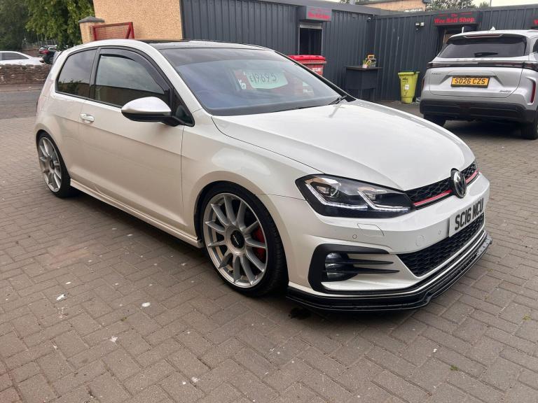 Volkswagen Golf 2.0 TDI BlueMotion Tech R-Line Edition Euro 6 (s/s) 3dr Diesel Manual