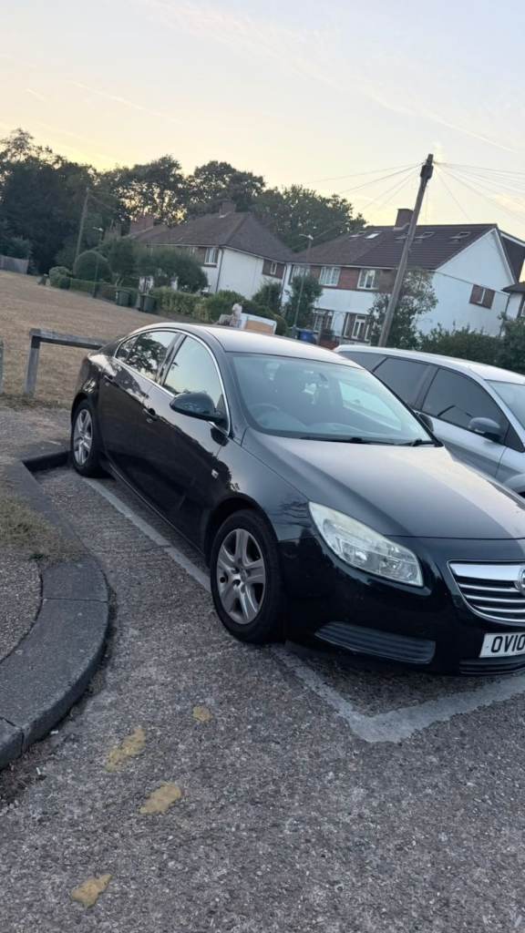 Vauxhall, INSIGNIA, Hatchback, 2010, Manual, 1796 (cc), 5 doors