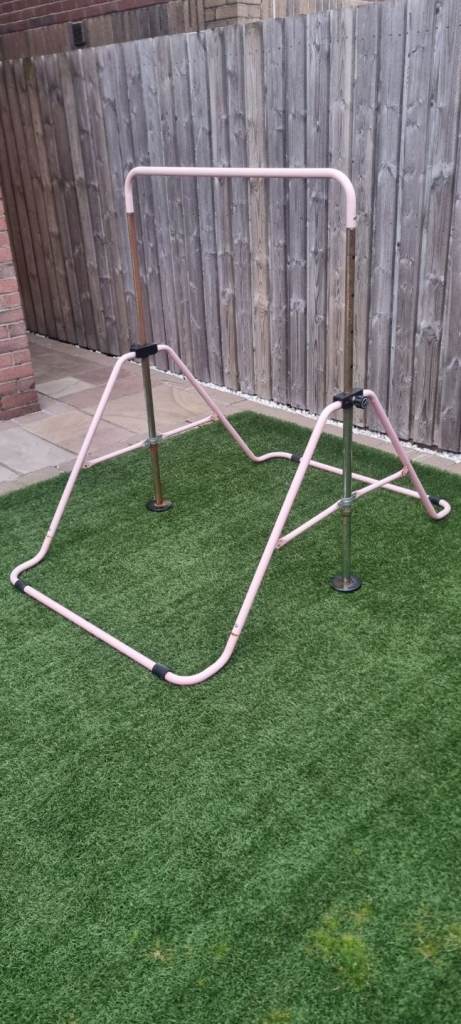 Kids gymnastics bar