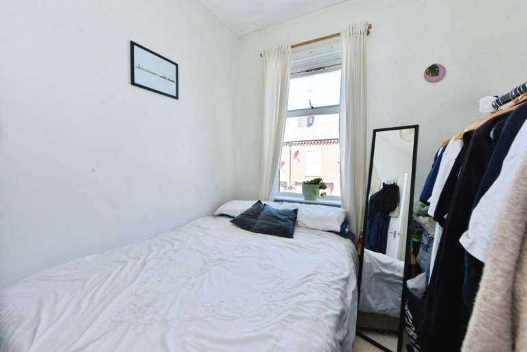 🌻Peaceful Fully Furnished Double Room for Single Occupancy in Heart of Forest Gate🌞