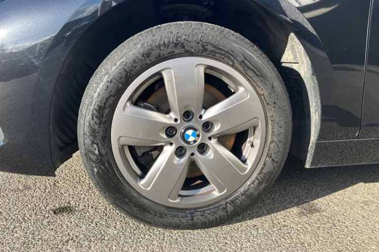 2022 BMW 1 Series 118i [136] SE 5dr [Live Cockpit Professional] HATCHBACK PETROL Manual