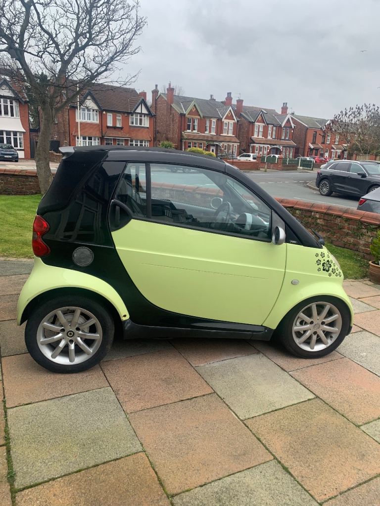 Smart car cabriolet 