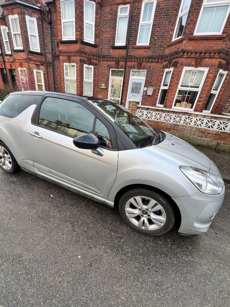 Citroen, DS3, Hatchback, 2012, Manual, 1560 (cc), 3 doors