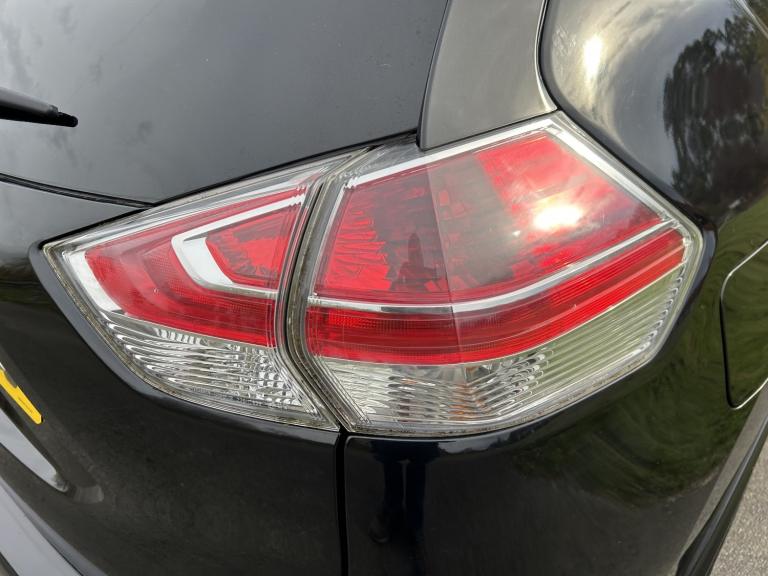 NISSAN X-TRAIL 1.6 DIG-T n-tec 7 Seater 2016