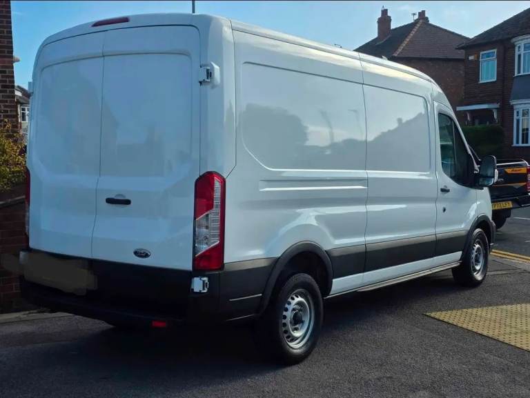 VAN MAN REMOVALS SERVICES. REASONABLE WITH AFFORDABLE PRICES 