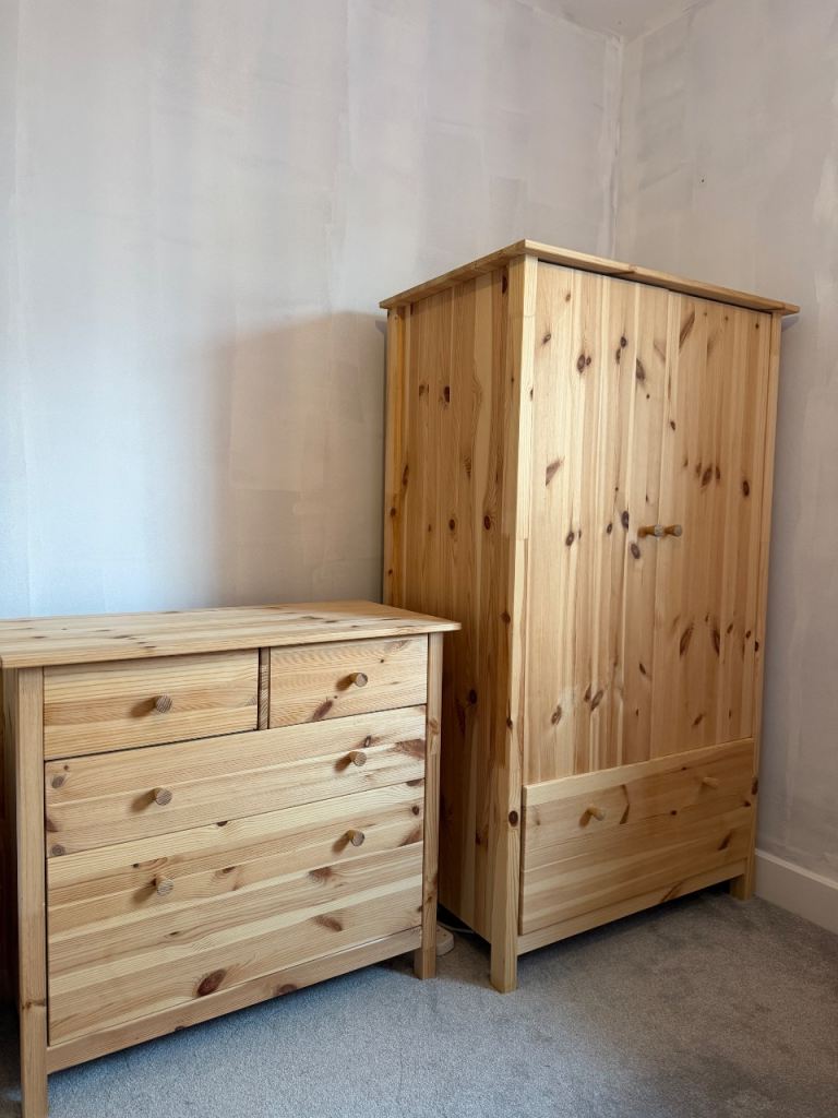 Wardrobe and drawer set habitat kids