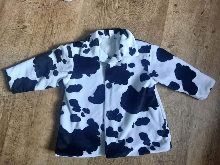 girl coat age 2 to 3 year.