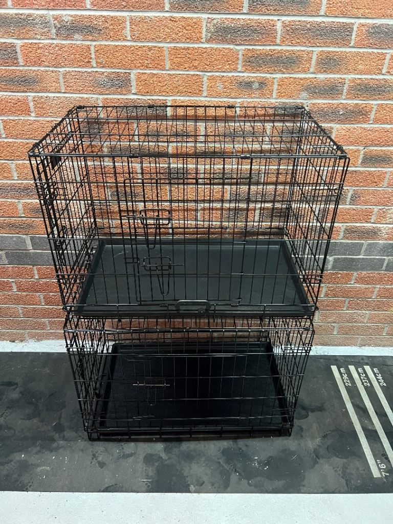 2x Medium Dog Crates