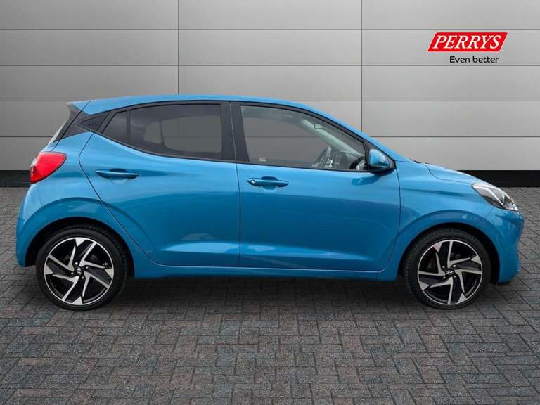 2022 Hyundai i10 1.2 MPi Premium 5dr Auto Hatchback PETROL Automatic