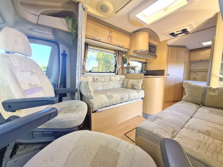 SPACIOUS Modern Fixed Bed Motorhome, 38k Miles!, Full MOT, A/C, 3500kg, Solar +Extras - View Now