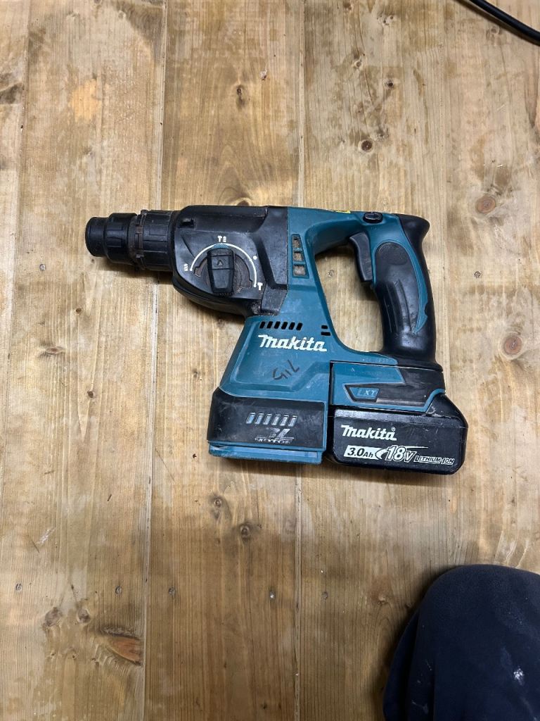 Mixed power tools & bag