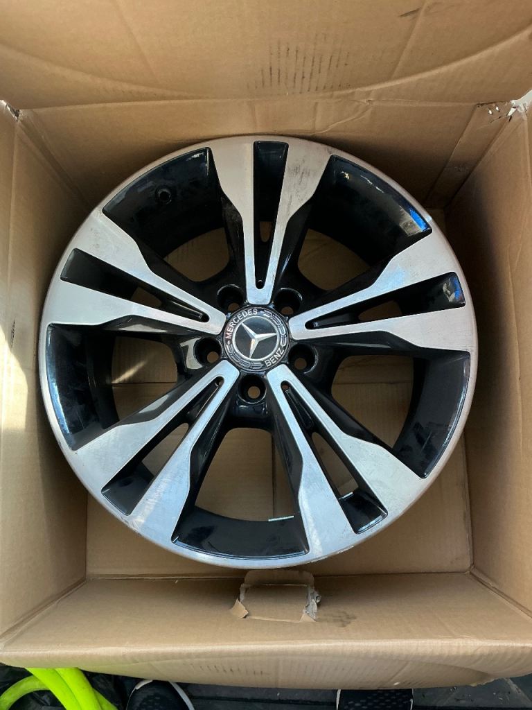 Mercedes V Class alloy wheels