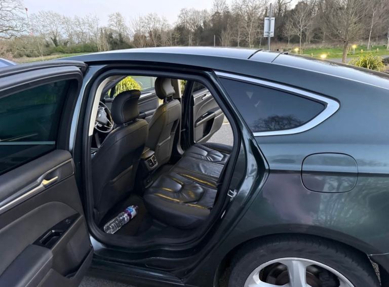 Ford, MONDEO, Hatchback, 2016, Semi-Auto, 1997 (cc), 5 doors
