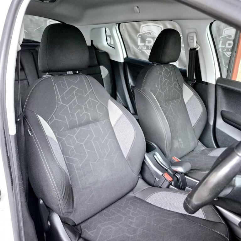 PEUGEOT 2008 1.6 BlueHDi Active 2017