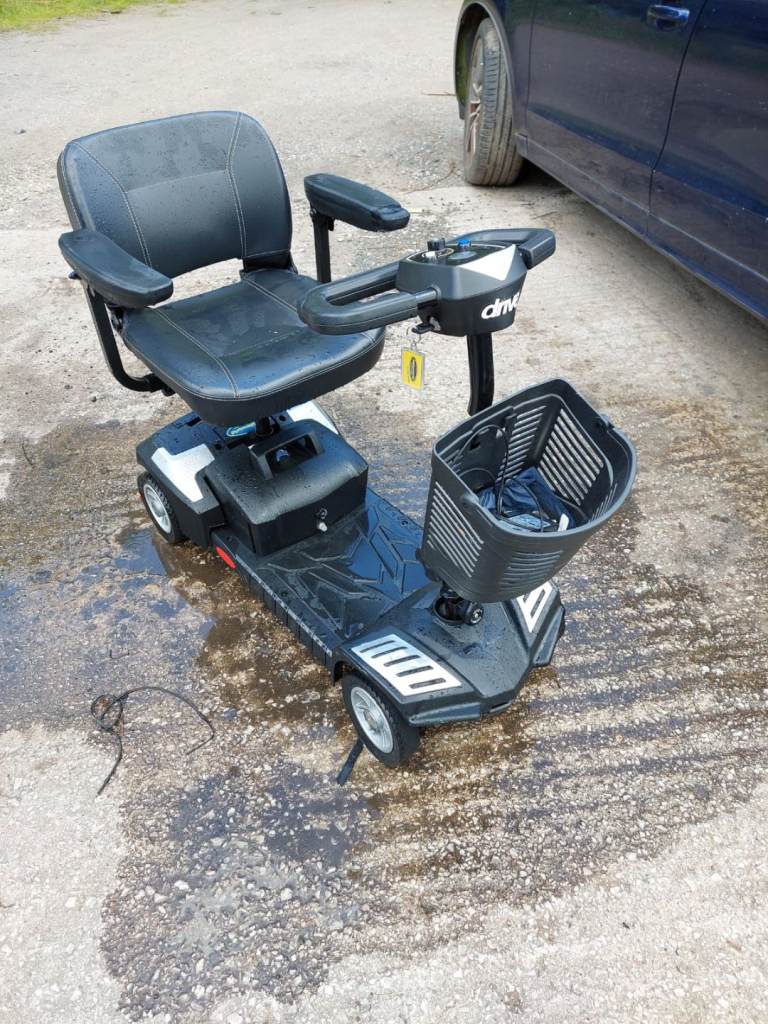 Mobility scooter
