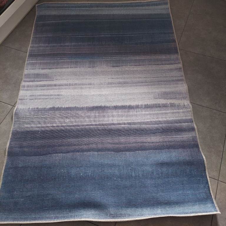 Calvin Klein Washable Rug – Brand New, Grey/Blue Pattern