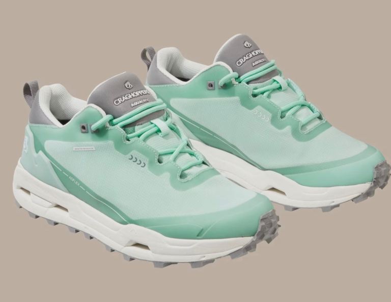 Waterproof Shoes – New🍏