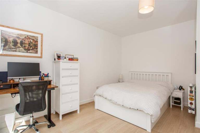 🏡🗝 Spacious Double Room with Excellent Transport Links – Tottenham Hale 🏡🗝