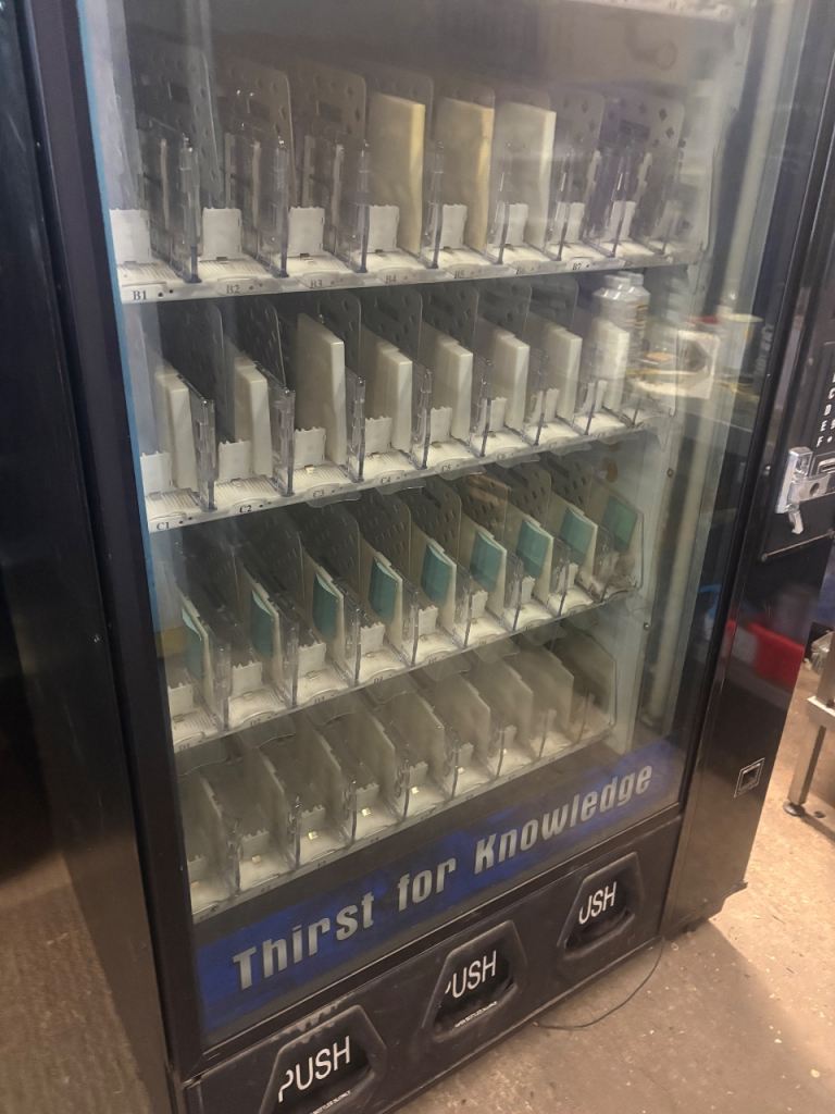 Bevmax 1 45 options drinks vending machine