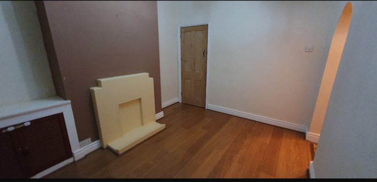 3 bed terraced house