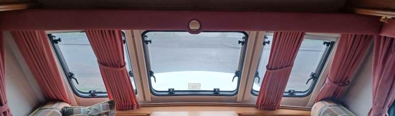 Abi Diamond 2 Berth Caravan In For Breaking All Parts Available 