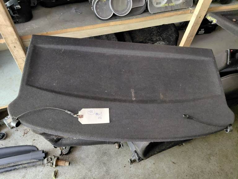 BMW1 E87	2007-11 PARCEL SHELF
