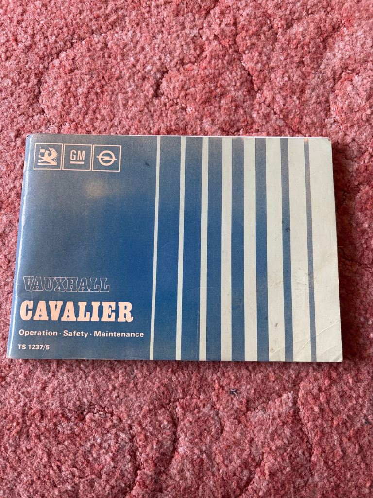 Vauxhall Cavalier owner’s manual 