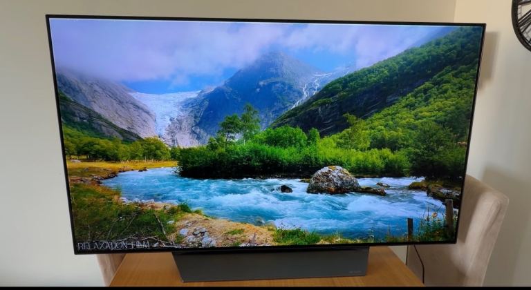 LG OLED55B8PLA - 55inch OLED TV (See Photos / Description)