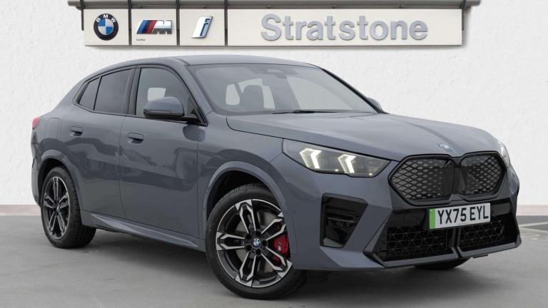 2025 BMW iX2 230kW xDrive30 Shadow Edition 65kWh 5dr Auto ESTATE ELECTRIC Automatic