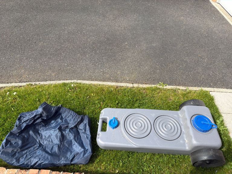 Kampa Caravan/Motorhome Waste with storage bag