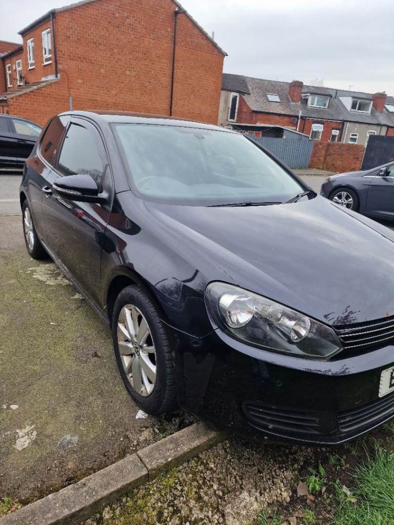 VW GOLF 2011 1.6 TDI  3DR