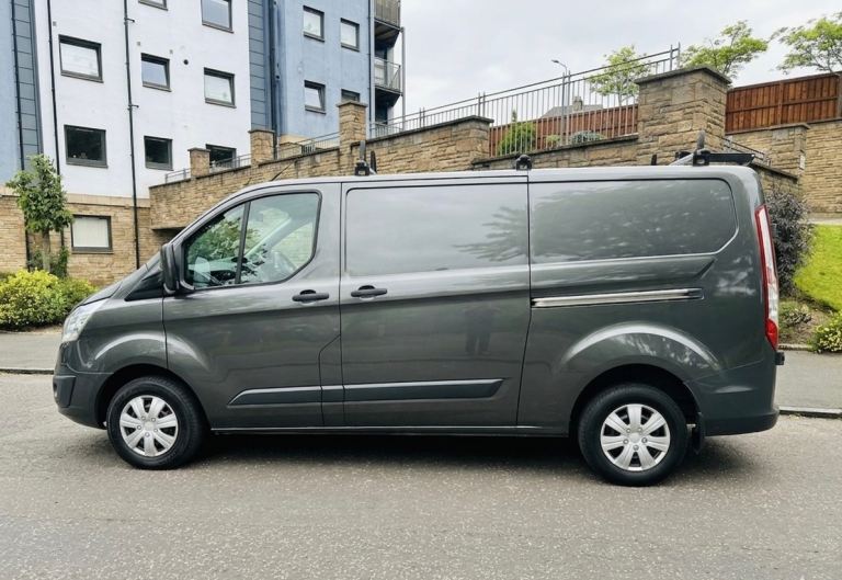  Ford, TRANSIT CUSTOM, Panel Van, 2017, Manual, 1996 (cc) MINT CONDITION MOT 10 MONTHS